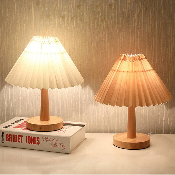 Nordische LED-Tischlampe mit Falten