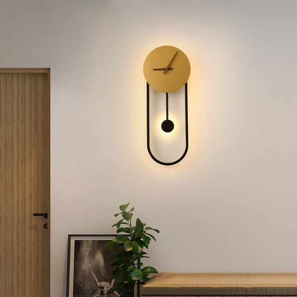 Moderne LED Pendel wanduhr