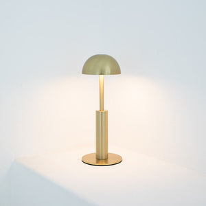 Minimalistische LED-Tischlampe im Kuppeldesign