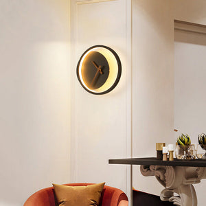 Moderne LED-Wanduhr im Monddesign