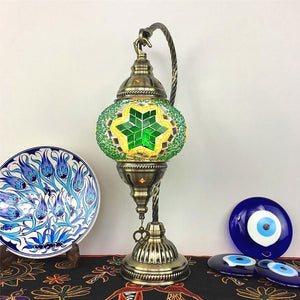 Bohemian LED-Tischlampe im türkischen Stil