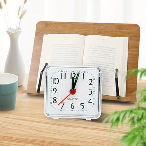 Minimalistischer analoger Wecker mit leisem Ticken