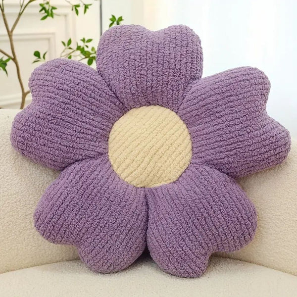 Gestricktes Kissen in Blumenform