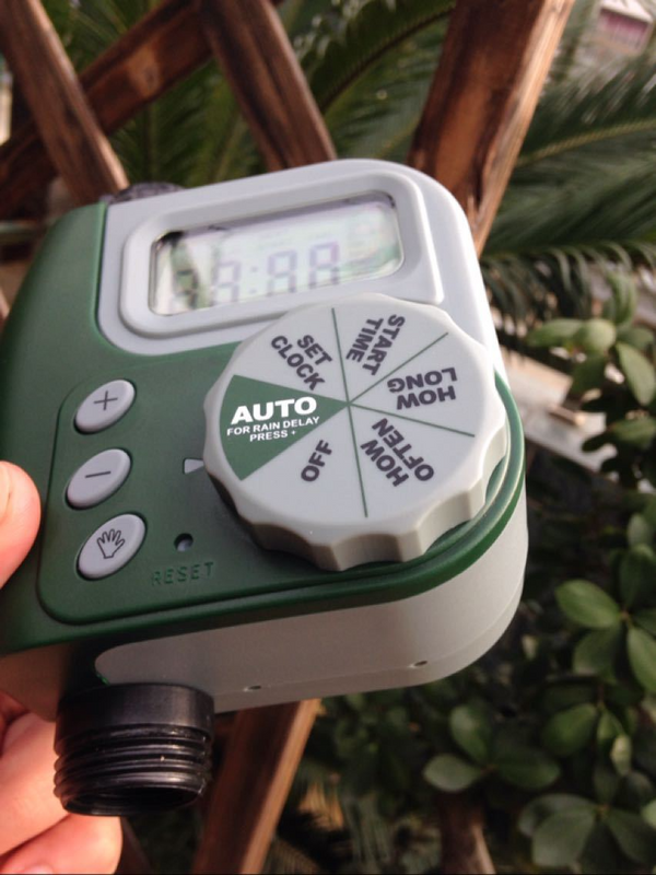 Digitales LCD-Steuergerät für die Gartenbewässerung