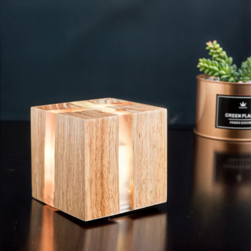 Moderne LED Würfel Tischleuchte Aus Holz