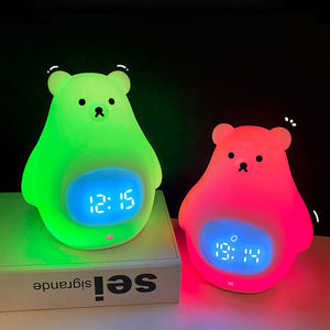 LED-Wecker mit Nachtlicht in Form eines Eisbären