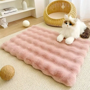Flauschiger Teppich mit Blasenstruktur für Schlafzimmer