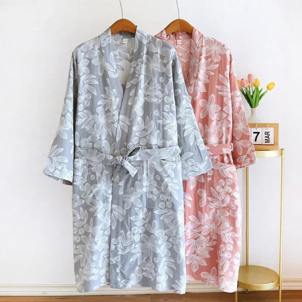 Weicher Kimono-Bademantel mit Blumendruck und langen Ärmeln