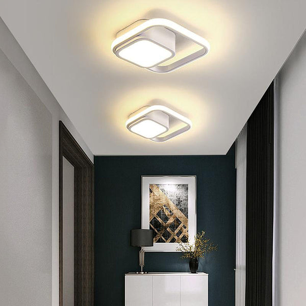 Minimalistische LED Deckenleuchte Im Halo Design