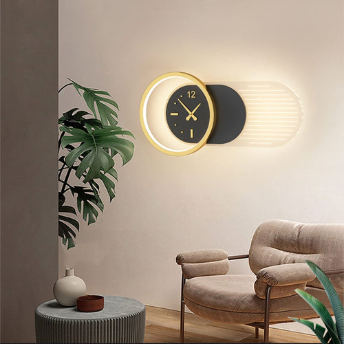 Moderne dekorative LED-Wanduhr mit rundem Zifferblatt