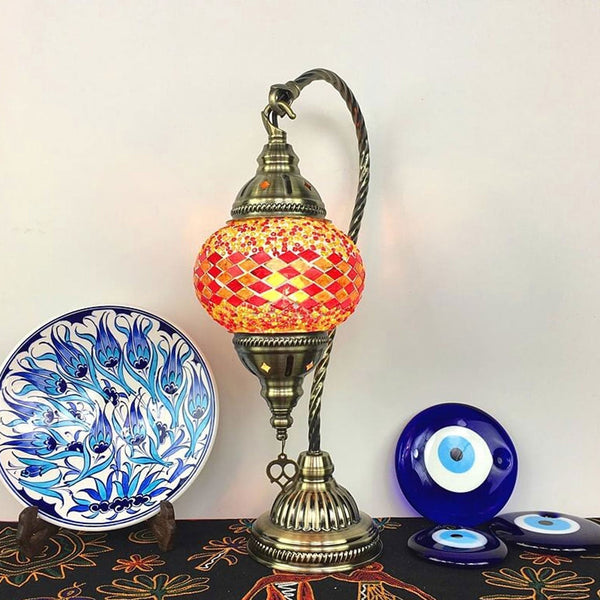 Bohemian LED-Tischlampe im türkischen Stil