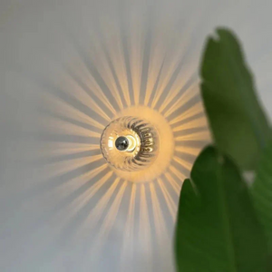 Glasprisma LED-Wandleuchte