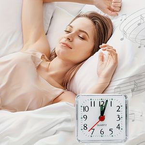 Minimalistischer analoger Wecker mit leisem Ticken