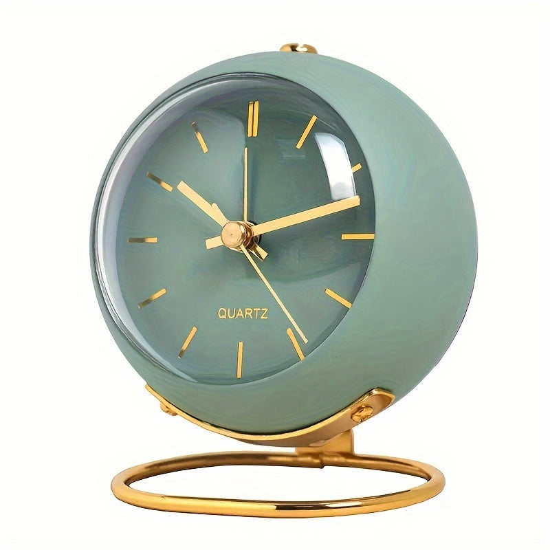 Retro-Tischwecker mit goldenem Ständer