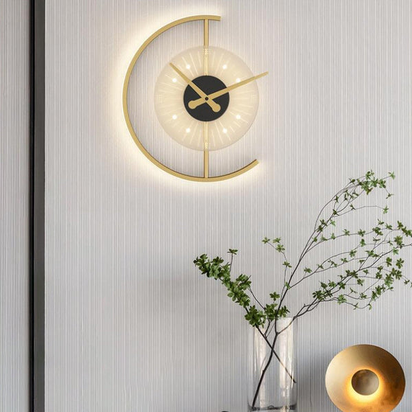 Moderne halbmondförmige LED-Wanduhr