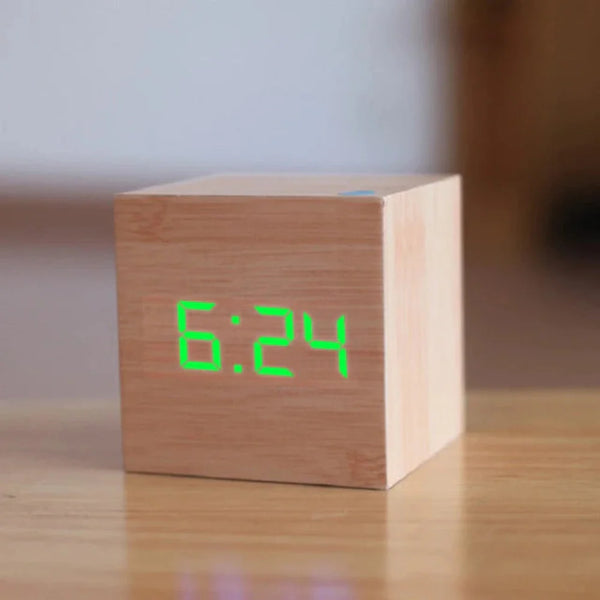 Mini LED Wecker mit Helligkeit & Nachtmodus