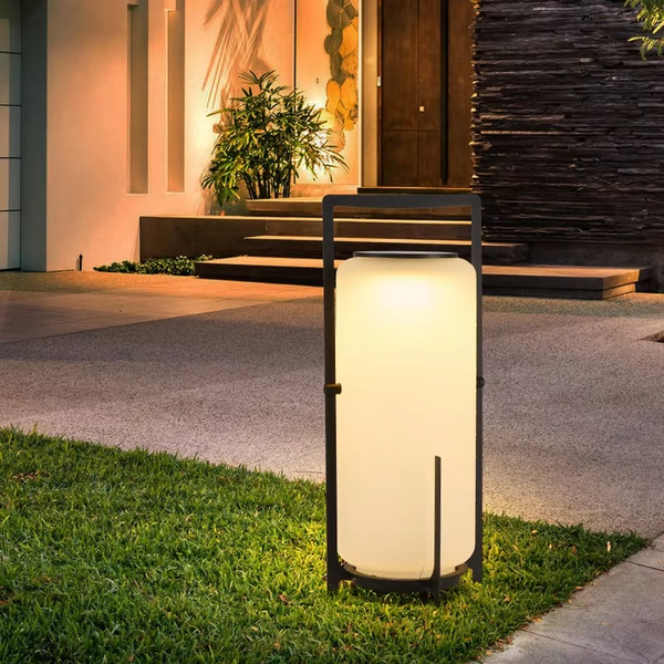 Solarbetriebene LED-Außenlampe mit Bewegungssensor