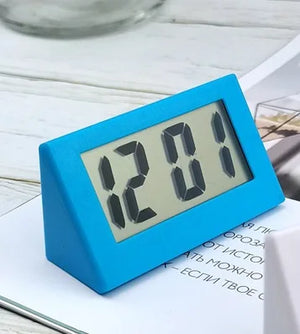 Einfacher moderner Digitalwecker