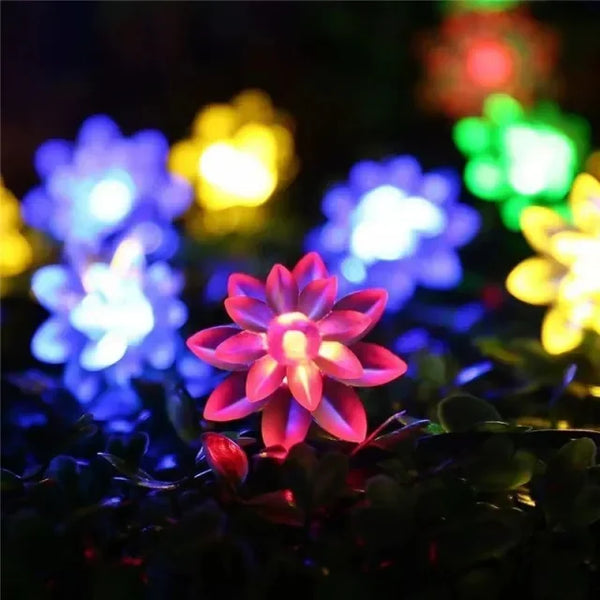 Moderne LED-Solarleuchte mit 8 Leuchtmodi