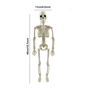 Geisterhaftes Skelett als Halloween-Dekoration für den Außenbereich
