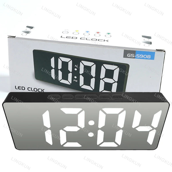 Digitaler LED-Spiegel mit großem Display und digitalem Wecker