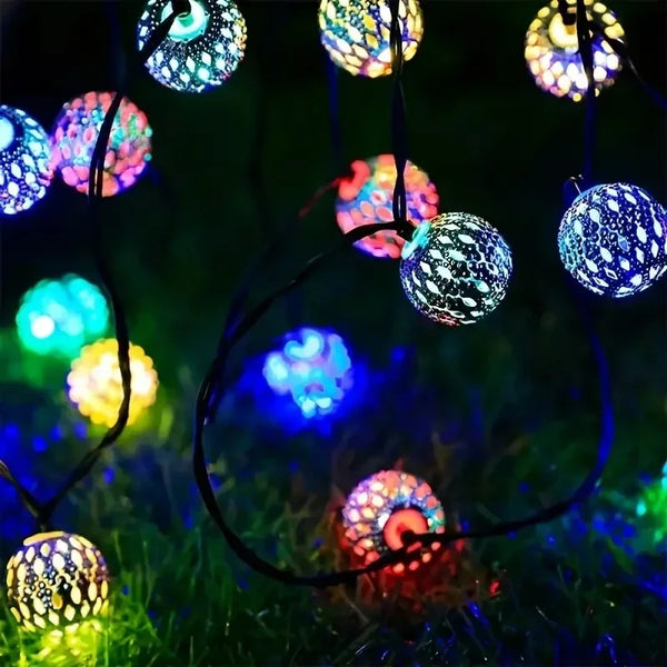 Moderne LED-Solarleuchte mit 8 Leuchtmodi