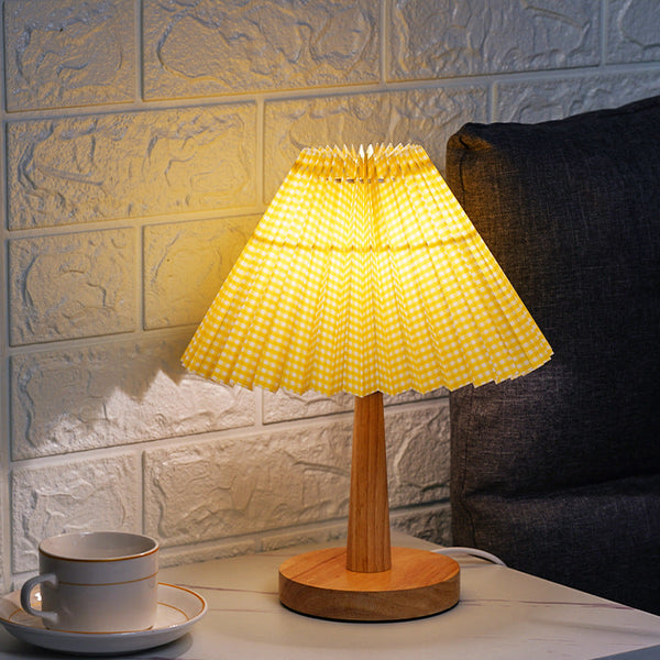 Nordische LED-Tischlampe mit Falten