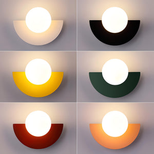 Moderne Halbkreisförmige LED-Wandleuchte