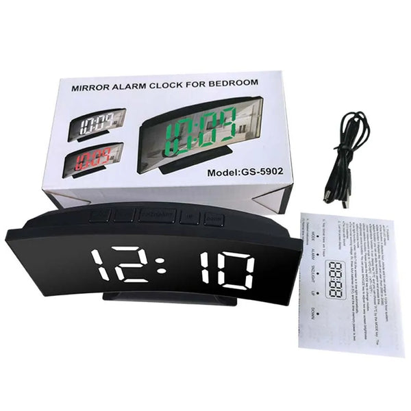 Digitaler LED-Spiegel mit großem Display und digitalem Wecker