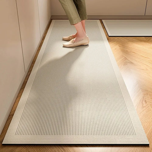 Minimalistische Anti-Rutsch-Matte für die Küche