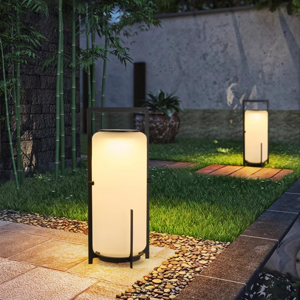 Solarbetriebene LED-Außenlampe mit Bewegungssensor