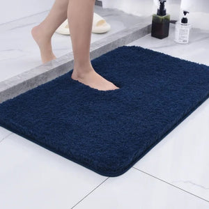 Flauschige Badematte aus Memory-Schaum