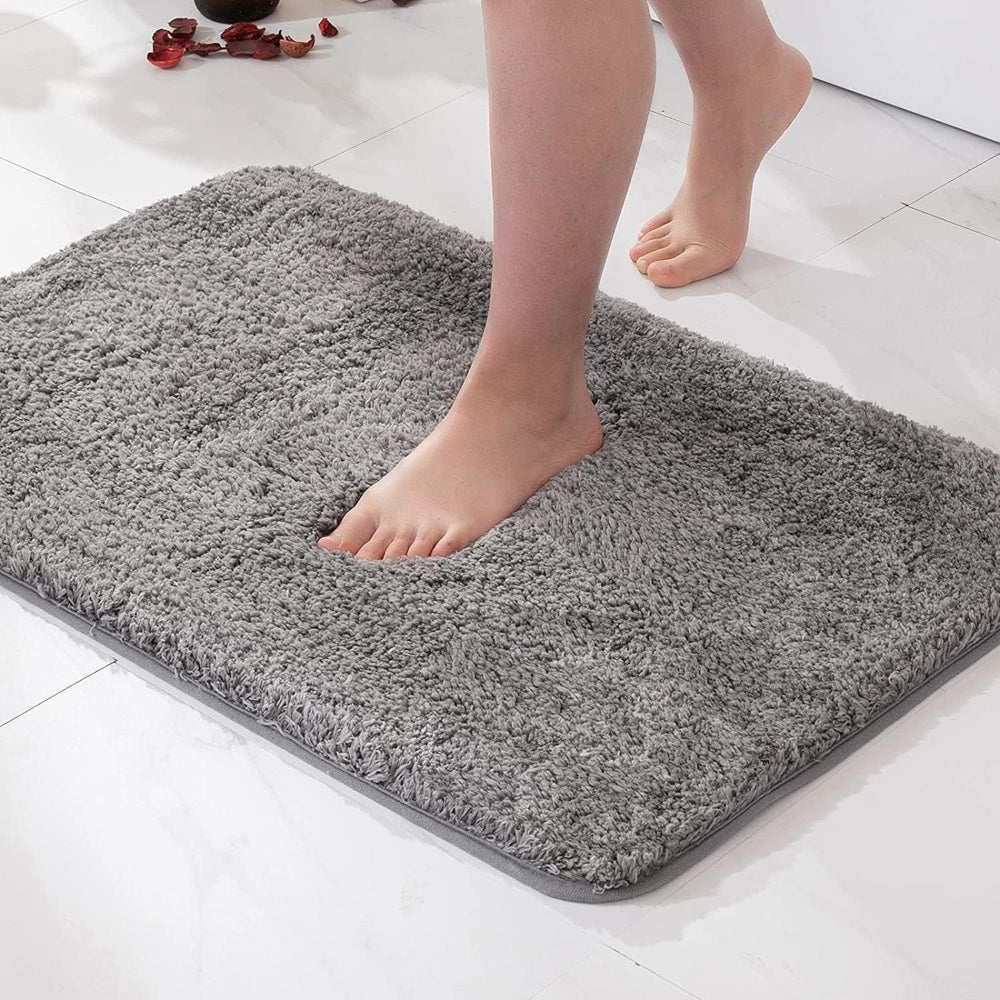 Flauschige Badematte aus Memory-Schaum