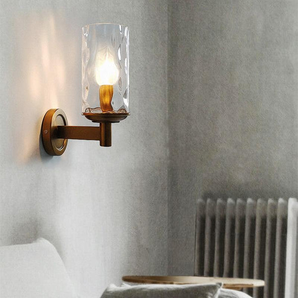 Moderne LED-Wandleuchte mit Strukturiertem Schirm