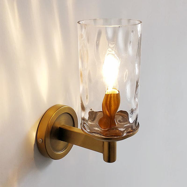 Moderne LED-Wandleuchte mit Strukturiertem Schirm