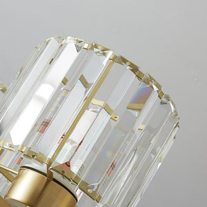 Moderne Wandleuchte mit Schirm und runder Rückwand