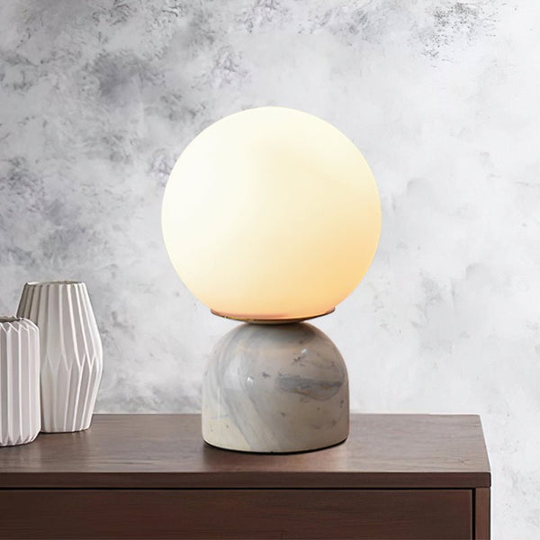 Minimalistische LED-Tischlampe mit Runder Kuppel