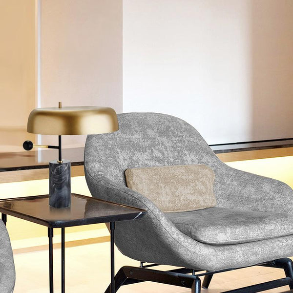 Moderne Skulpturale LED Tischleuchte