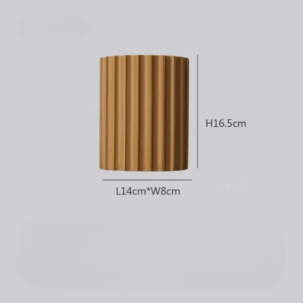Moderne Zylinder-Wandleuchte mit Rippen