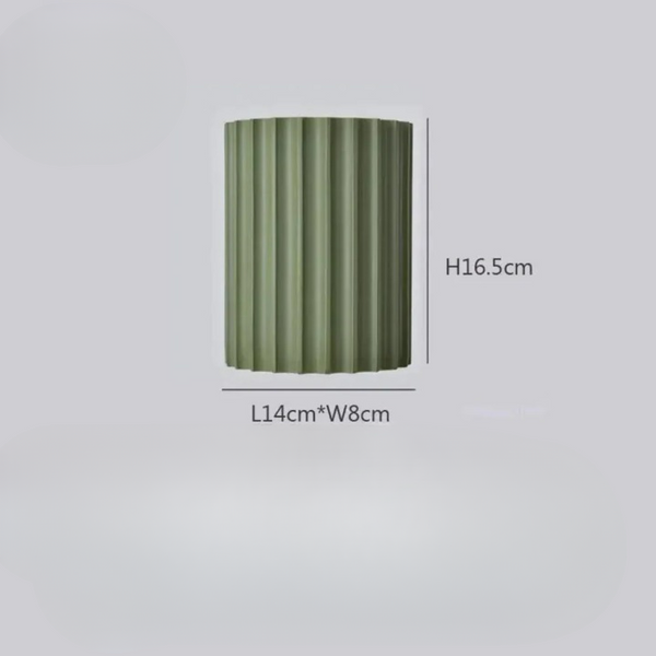 Moderne Zylinder-Wandleuchte mit Rippen